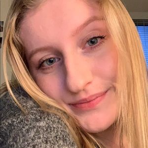 Meet your Posher, Kendra